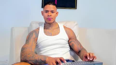 Snapshot of independent_project chatting on October 24, 6:48 am Jacobo online show from October 24, 6:48 am