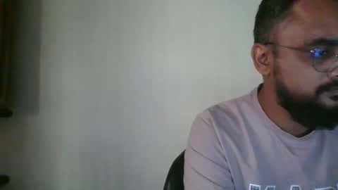Snapshot of indianlover1433 chatting on January 13, 7:00 am Indian lover online show from January 13, 7:00 am