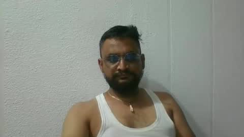 Snapshot of indianlover1433 chatting on September 20, 11:54 am Indian lover online show from September 20, 11:54 am