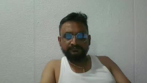 Snapshot of indianlover1433 chatting on September 30, 10:08 am Indian lover online show from September 30, 10:08 am