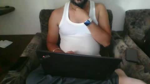 Snapshot of indianlover1433 chatting on January 5, 7:49 am Indian lover online show from January 5, 7:49 am