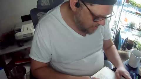 BroLOU online show from May 17, 6:59 pm