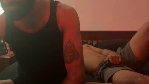 Indiscreet Nils online show from March 8, 9:30 pm