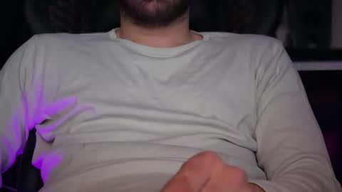 ineeedyoutoday online show from March 22, 10:04 pm