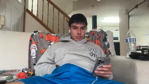 Snapshot of infamouslucas chatting on October 30, 6:09 pm Lucas online show from October 30, 6:09 pm