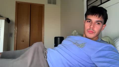 Snapshot of infamouslucas chatting on October 20, 9:41 pm Lucas online show from October 20, 9:41 pm