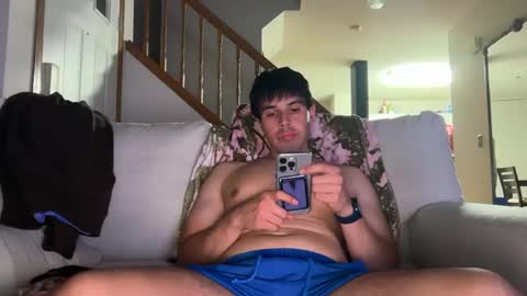 Snapshot of infamouslucas chatting on October 14, 2:51 am Lucas online show from October 14, 2:51 am