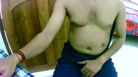 Snapshot of ingloriousuncut chatting on January 20, 11:24 am Inglorious Hairy Uncut online show from January 20, 11:24 am