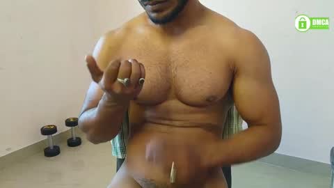 Snapshot of insanestud_miles chatting on December 18, 5:59 am Miles online show from December 18, 5:59 am