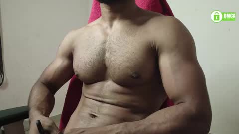 Snapshot of insanestud_miles chatting on March 11, 6:08 pm Miles online show from March 11, 6:08 pm