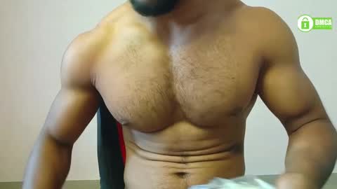 Snapshot of insanestud_miles chatting on January 7, 7:33 am Miles online show from January 7, 7:33 am