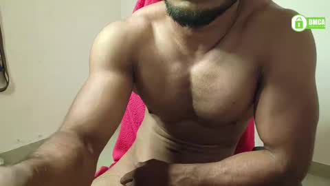 Snapshot of insanestud_miles chatting on February 20, 5:40 pm Miles online show from February 20, 5:40 pm