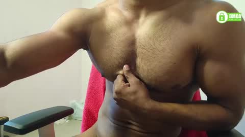 Snapshot of insanestud_miles chatting on March 7, 4:02 am Miles online show from March 7, 4:02 am