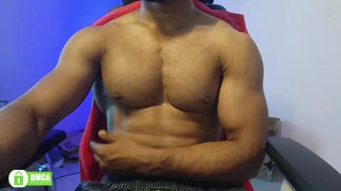 Snapshot of insanestud_miles chatting on September 22, 6:24 am Miles online show from September 22, 6:24 am