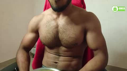 Snapshot of insanestud_miles chatting on February 7, 6:13 pm Miles online show from February 7, 6:13 pm