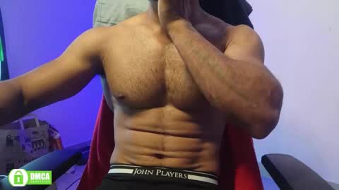 Snapshot of insanestud_miles chatting on September 13, 5:52 am Miles online show from September 13, 5:52 am