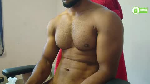 Snapshot of insanestud_miles chatting on March 5, 4:02 am Miles online show from March 5, 4:02 am