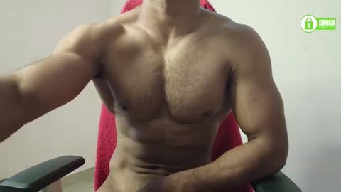 Snapshot of insanestud_miles chatting on March 12, 5:35 am Miles online show from March 12, 5:35 am