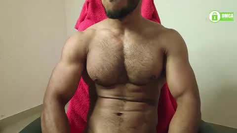 Snapshot of insanestud_miles chatting on January 29, 5:35 pm Miles online show from January 29, 5:35 pm