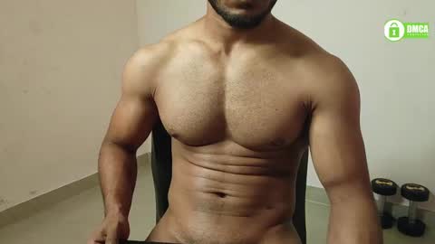 Snapshot of insanestud_miles chatting on December 12, 5:59 pm Miles online show from December 12, 5:59 pm