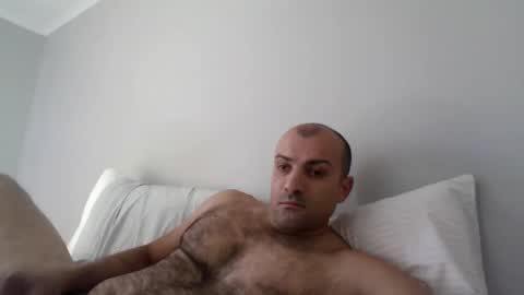 intolder35 online show from April 28, 10:14 pm