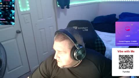 iowaman85 online show from April 16, 2:55 am