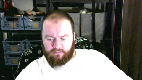 Snapshot of irishdaddy24 chatting on March 2, 3:52 pm twitter theirishman205 online show from March 2, 3:52 pm
