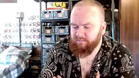 Snapshot of irishdaddy24 chatting on September 21, 1:11 pm twitter theirishman205 online show from September 21, 1:11 pm
