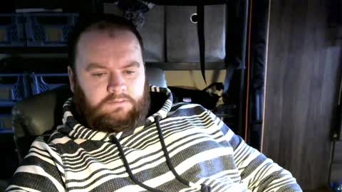Snapshot of irishdaddy24 chatting on January 7, 12:59 pm twitter theirishman205 online show from January 7, 12:59 pm