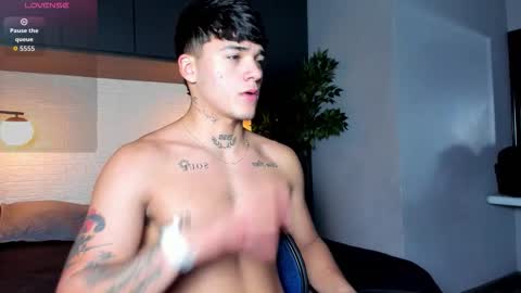 Iron Tous online show from March 1, 9:14 pm