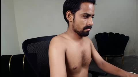 Naveed online show from June 11, 6:17 pm
