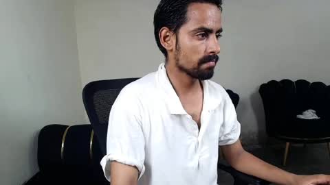 Naveed online show from June 10, 4:18 pm