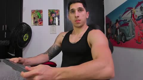 Snapshot of ironflex1 chatting on January 7, 8:42 pm Jake online show from January 7, 8:42 pm
