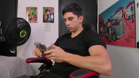 Snapshot of ironflex1 chatting on January 14, 2:00 pm Jake online show from January 14, 2:00 pm