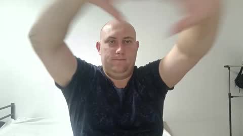 Mark online show from January 10, 9:41 pm