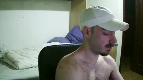 Snapshot of isaac99c chatting on February 9, 2:06 am Isaac99c online show from February 9, 2:06 am