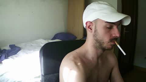 Snapshot of isaac99c chatting on January 18, 10:39 am Isaac99c online show from January 18, 10:39 am