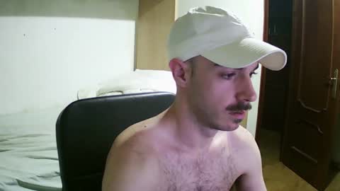 Snapshot of isaac99c chatting on January 6, 11:09 pm Isaac99c online show from January 6, 11:09 pm