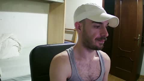 Snapshot of isaac99c chatting on January 5, 9:47 pm Isaac99c online show from January 5, 9:47 pm