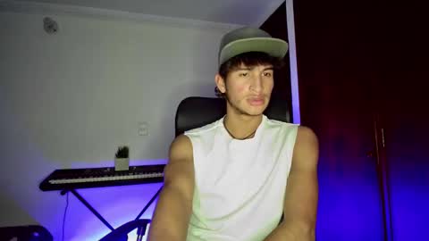 Snapshot of isaac__efx chatting on January 22, 12:06 am isaac online show from January 22, 12:06 am