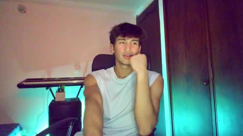Snapshot of isaac__efx chatting on January 3, 4:33 am isaac online show from January 3, 4:33 am