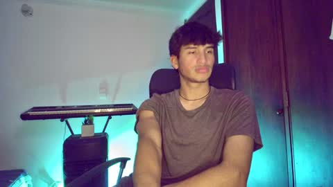 Snapshot of isaac__efx chatting on January 11, 12:44 am isaac online show from January 11, 12:44 am