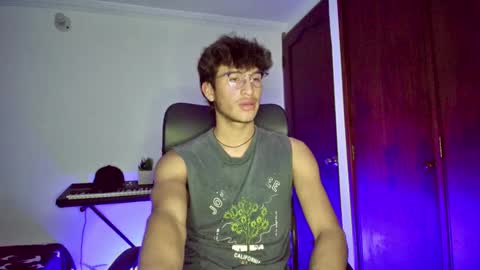 Snapshot of isaac__efx chatting on January 22, 11:21 pm isaac online show from January 22, 11:21 pm