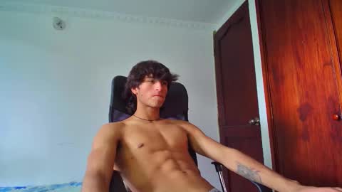 isaac online show from October 31, 7:39 pm