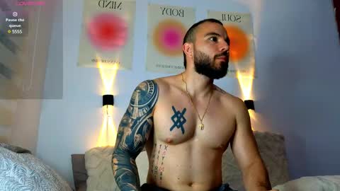 Snapshot of isaac_carter chatting on March 9, 10:41 am Isaac carter online show from March 9, 10:41 am