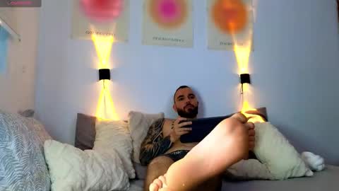 Snapshot of isaac_carter chatting on March 6, 12:21 am Isaac carter online show from March 6, 12:21 am