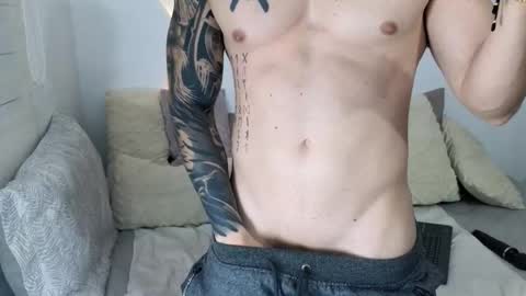 Snapshot of isaac_carter chatting on September 27, 11:41 am Isaac carter online show from September 27, 11:41 am