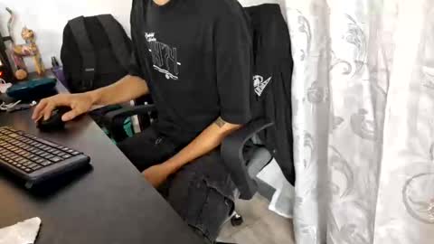 Snapshot of isaac_winter_ chatting on September 30, 1:56 am Isaac online show from September 30, 1:56 am