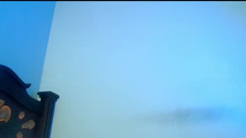 Snapshot of isaaclatino chatting on February 18, 4:26 am isaac online show from February 18, 4:26 am