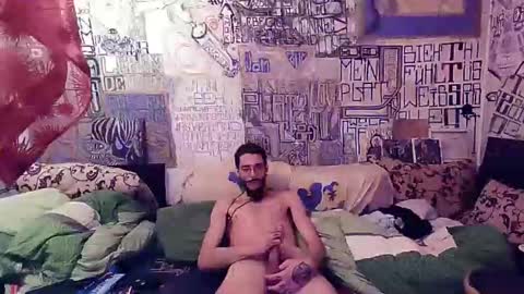 Snapshot of ischam187 chatting on October 15, 2:41 am ischam187 online show from October 15, 2:41 am